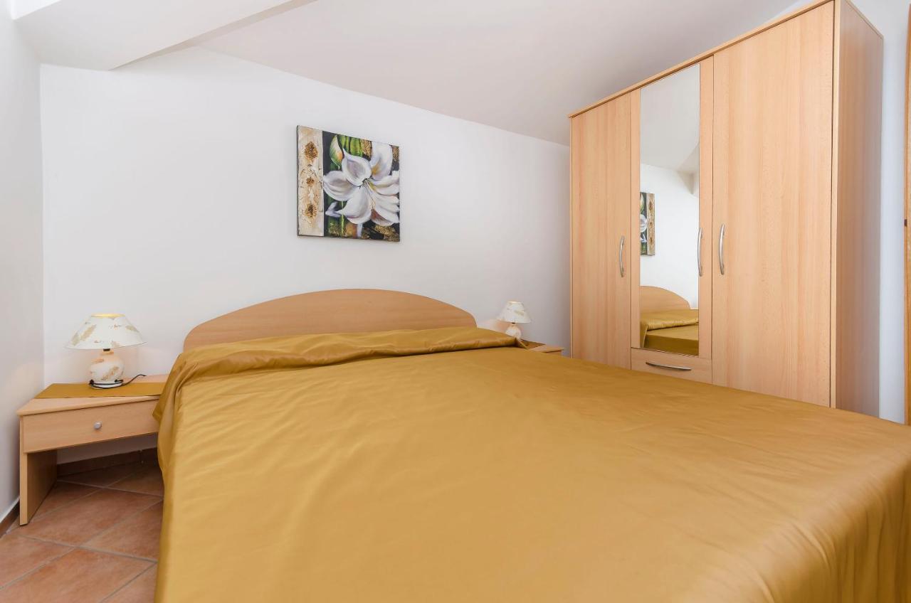 Apartments Villa Estella Срима Экстерьер фото